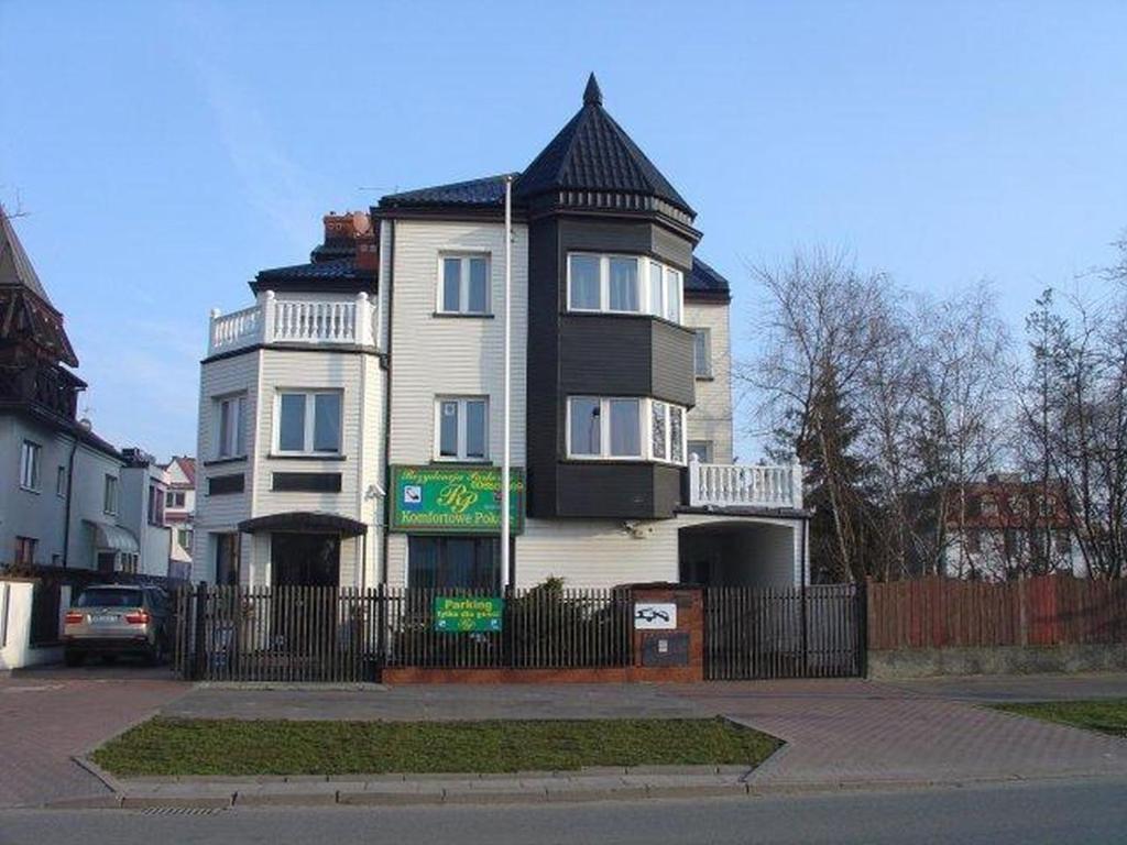 Rezydencja Parkowa Hotell Warszawa Exteriör bild